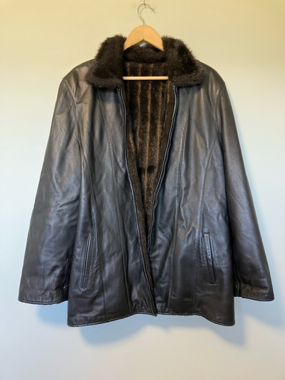 Bernardo Reversible Black Leather Jacket Faux Fur Alpaca Blend